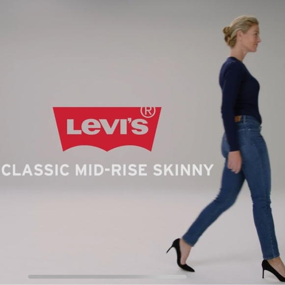 LEVI’S Classic Blue Skinny Jean Mid Rise Size 2 - Picture 8 of 15